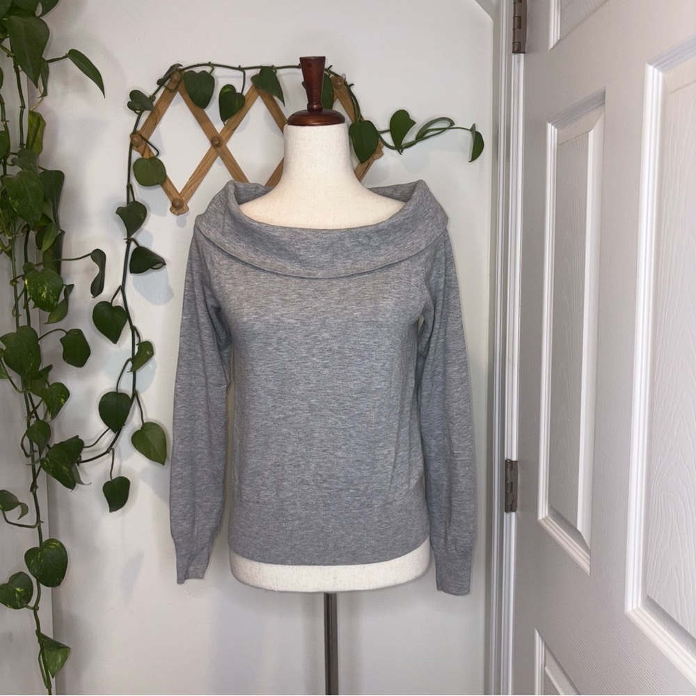 SPLENDID Off The Shoulder Gray Sweater